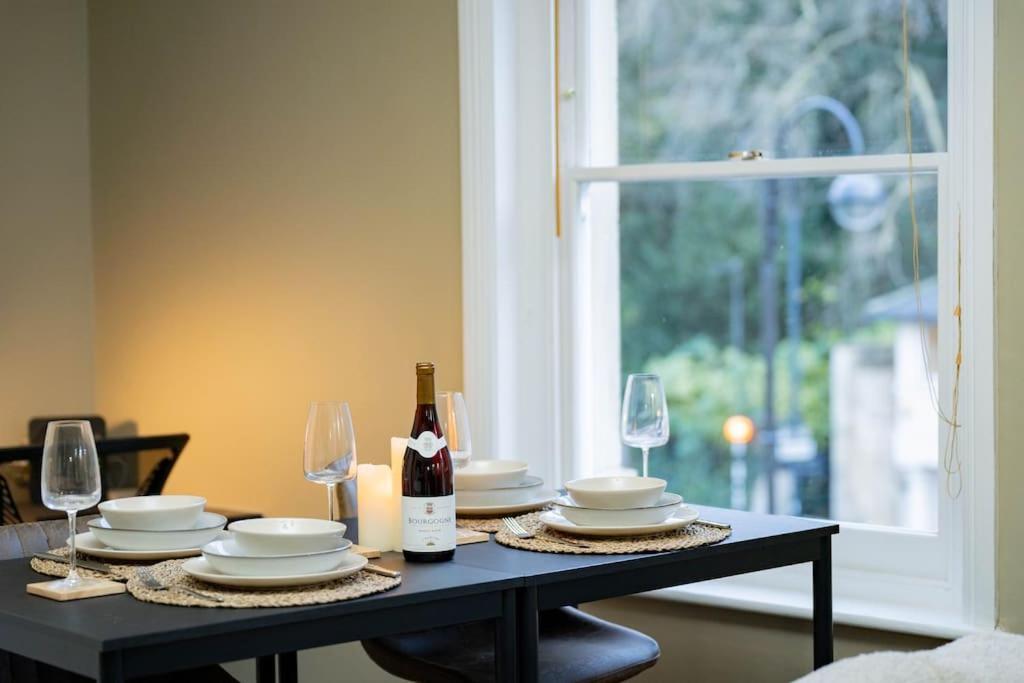 Stunning Boutique Flat In Central Location - Beatrice Bath Buitenkant foto