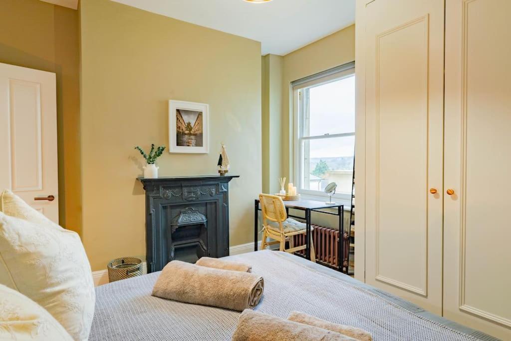 Stunning Boutique Flat In Central Location - Beatrice Bath Buitenkant foto